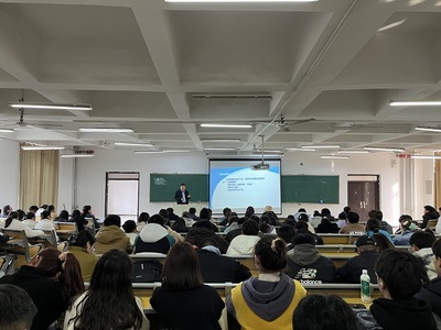 新乡博凯生物技术执行董事许平辉应邀来校举办学术讲座 探索生物技术推广的新路径